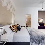 Apartament Bdc - The Bridge 5bdr & 4bath!