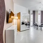 Apartament Bdc - The Bridge 5bdr & 4bath! *