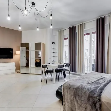 Bdc - The Bridge 5bdr & 4bath! Appartement