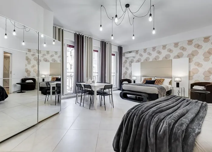 Bdc - The Bridge 5bdr & 4bath! Apartamento